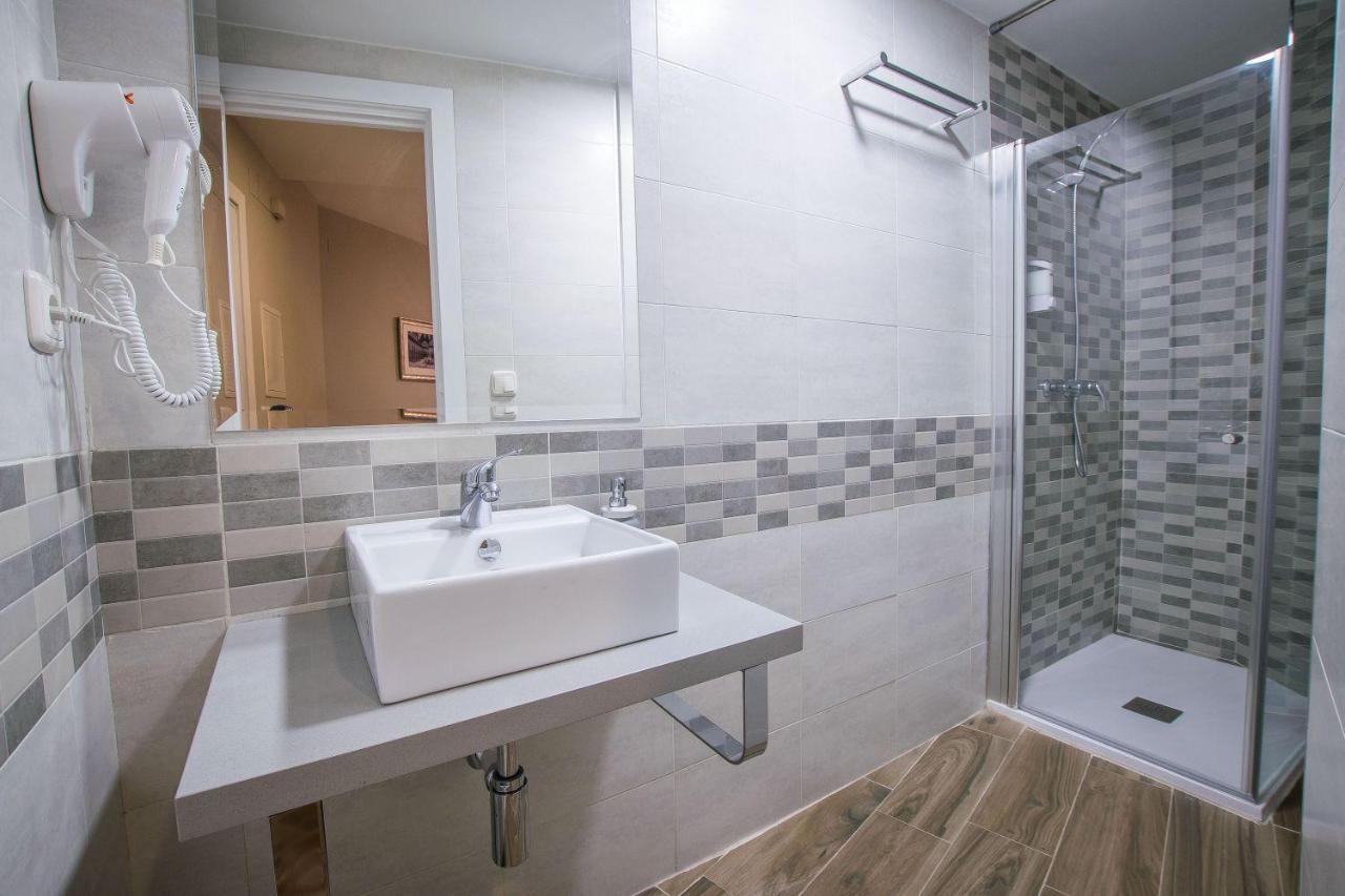Ibericabeds Plaza Nueva Suite 21 Granada Eksteriør bilde